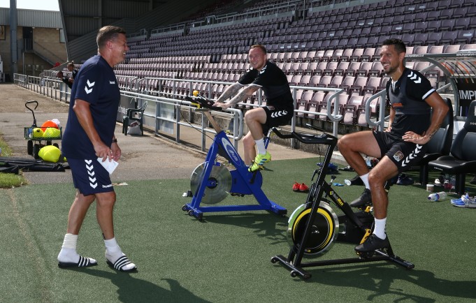 Sports stars in a spin for virtual ride!